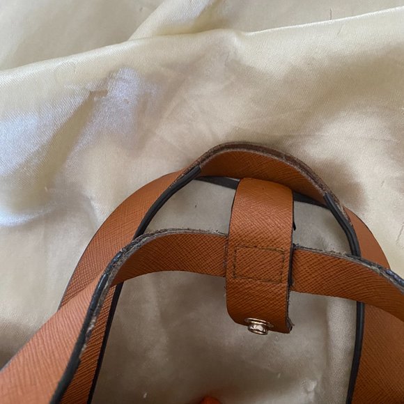 Henri Bendel Jetsetter Mini Convertible Backpack Shoulder Bag Rare - Picture 5 of 5